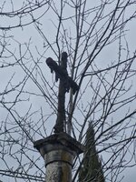 Croix vigneronne en fonte.