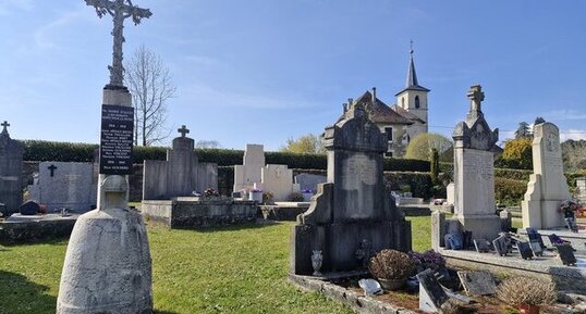 Croix de cimetière, Sainte-Marie-d'Alvey, Savoie.